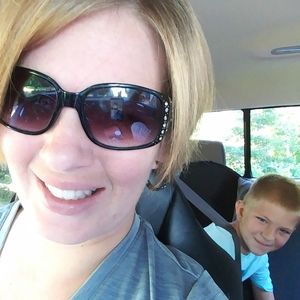 Meet your Posher, Ericka john